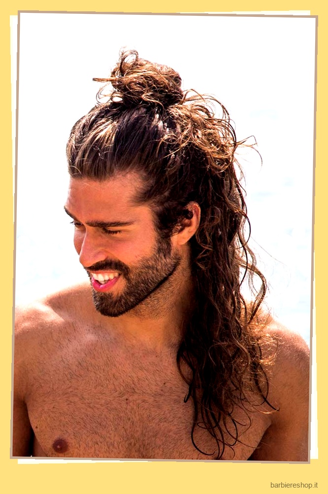 Aggiornamenti da uomo per capelli lunghi: una semplice guida agli stili più popolari e moderni 34