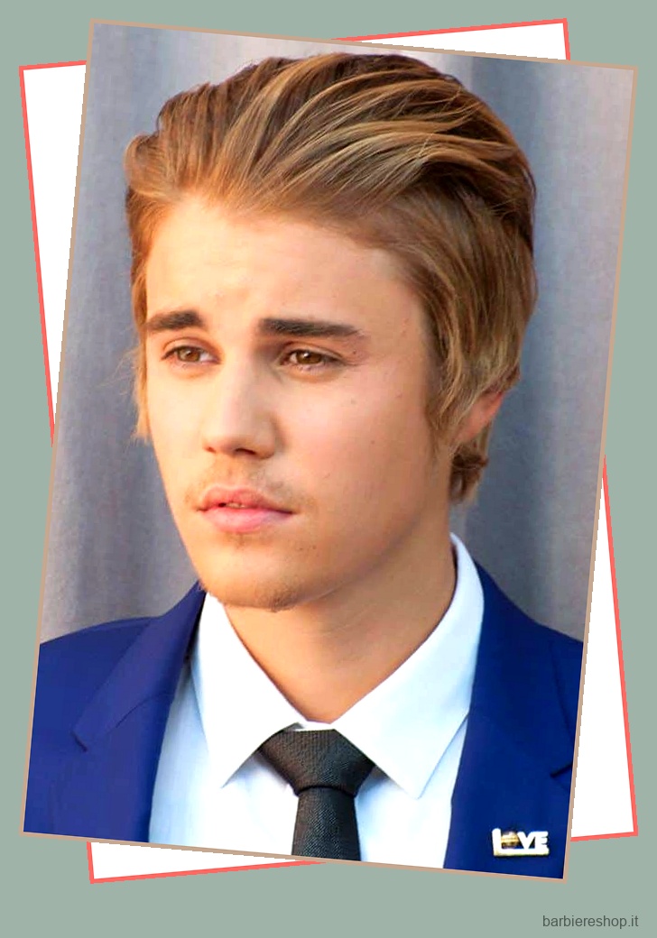 Evoluzioni dei capelli di Justin Bieber 12