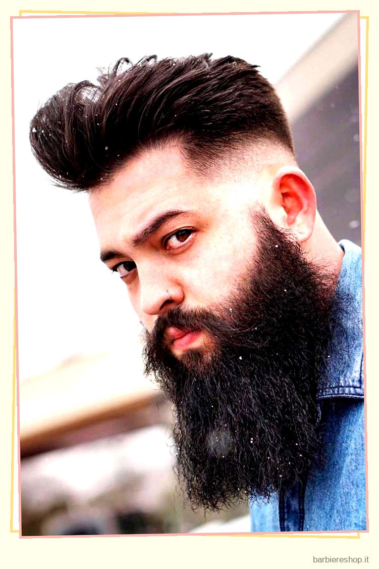 Idee ispiratrici sulle combinazioni di stili di capelli e barba completa 22