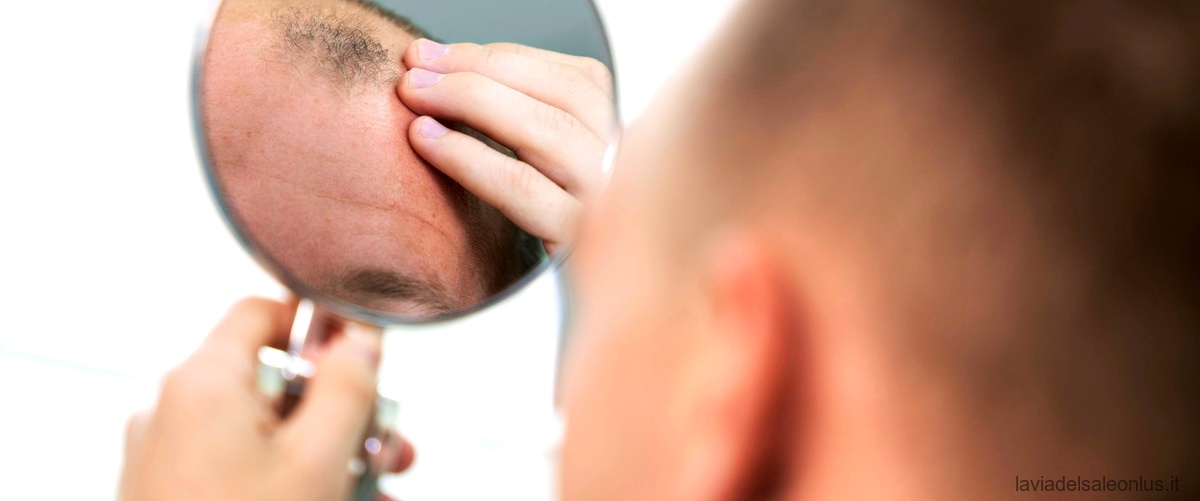 Come radersi la testa con la lametta: Consigli e tecniche 2