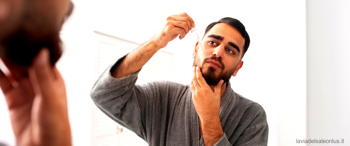 Come si usa il minoxidil per la barba? Come si usa il minoxidil per la barba?
