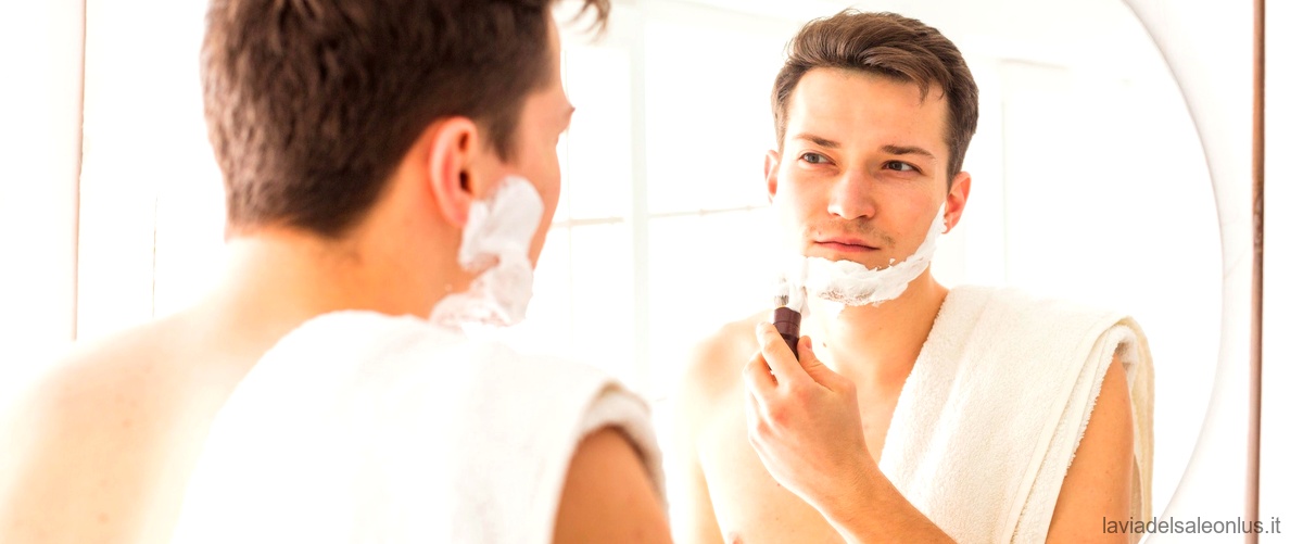 Cosa fare se ti tagli mentre ti fai la barba?
