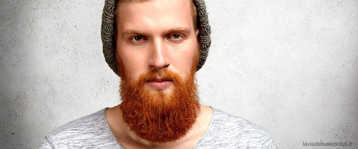 Domanda: Come posso ridurre la lunghezza dei peli della barba?